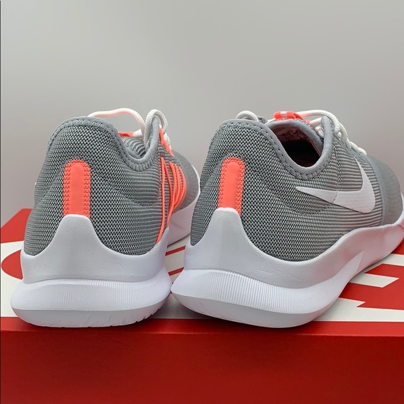 • NIKE VTR wolf grey/white-lava glow WMNS - Picture 14 of 16